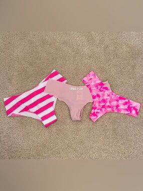 PINK Victoria's Secret Assorted Pink Seamless Bikini Panties, NWT Sz S